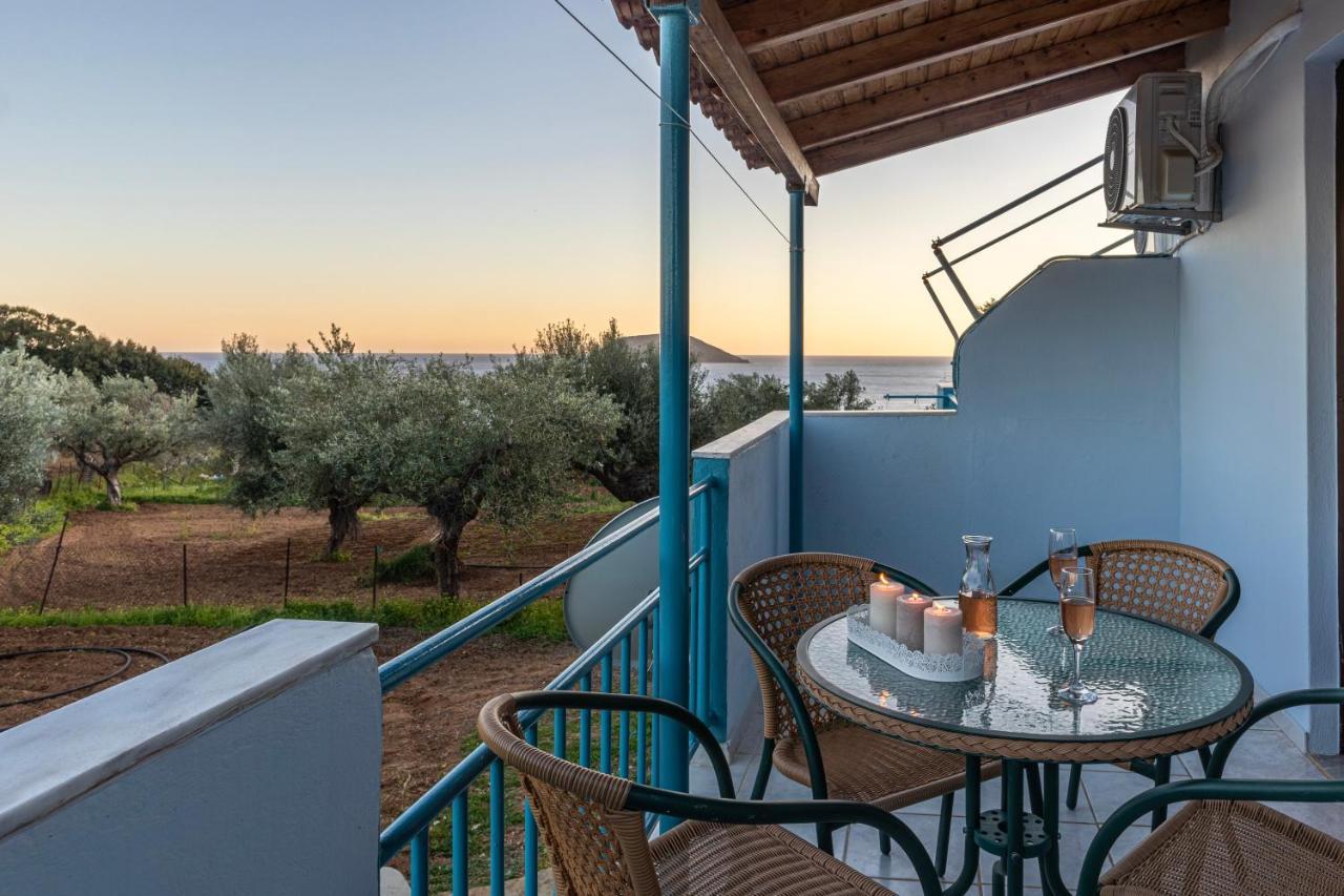 Secret Summer Havens - Perfectly Secluded Getaways Vasilítsion Exteriér fotografie
