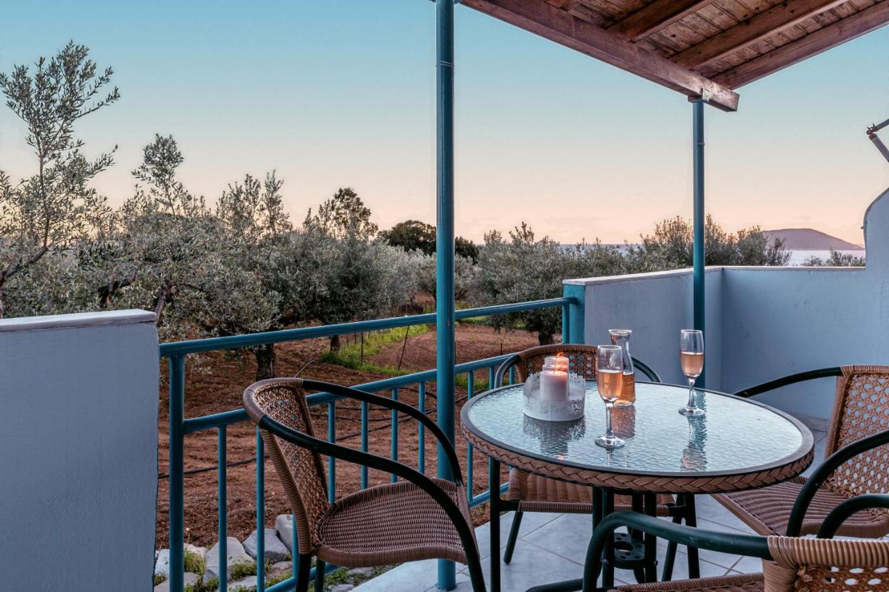 Secret Summer Havens - Perfectly Secluded Getaways Vasilítsion Exteriér fotografie